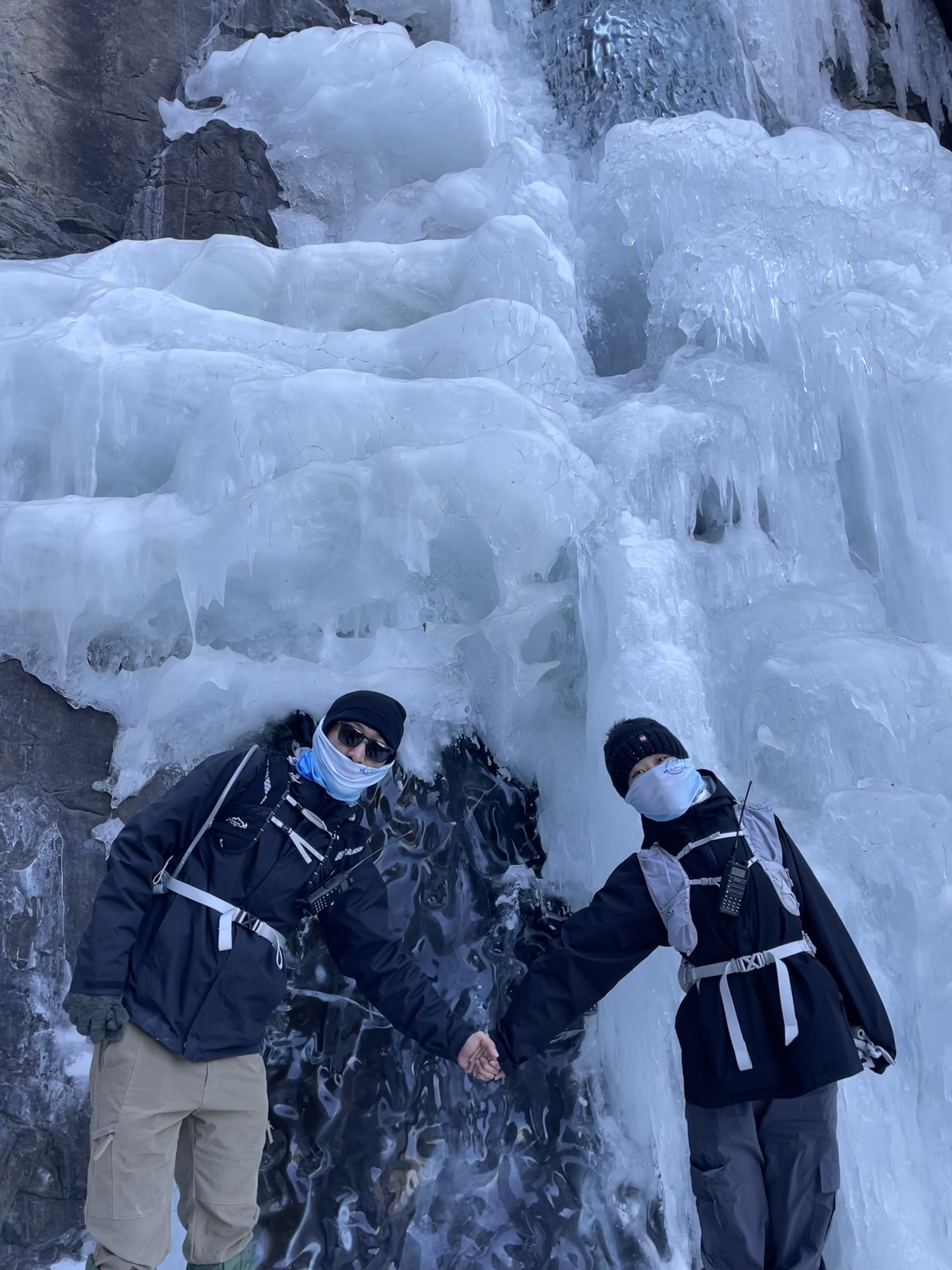 Xi Yu outdoors in winter conditions
